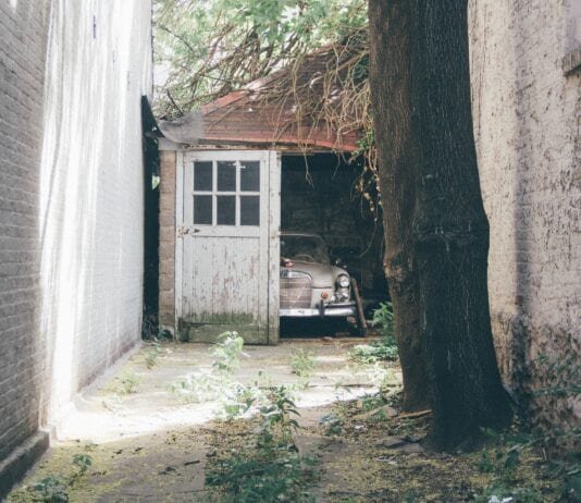 TOP GARAGE DOOR INSTALLATION TIPS TOP GARAGE DOOR INSTALLATION TIPS