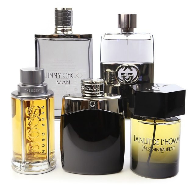 So, as we promise to take great care of all the men out there, we have come up with our suggestion of top 5 perfume brands for males