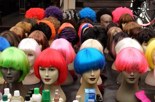 Why people use wigs in the modern world?