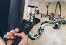 Tips for Hiring the Right Plumber for Your Home Plumber