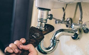 Tips for Hiring the Right Plumber for Your Home Plumber