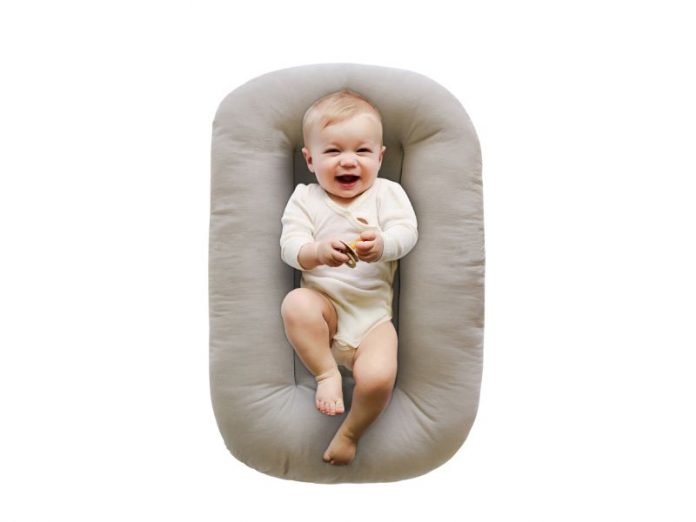 Snuggle me Organic baby lounger Review