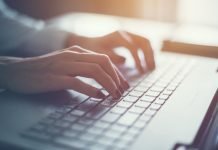 7 Benefits of Outsourcing IT Services Choose Business Software