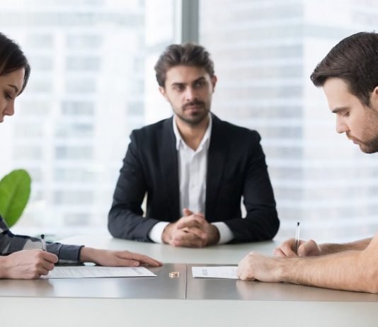 WHAT ARE THE FACTORS THAT LEAD TO A DIVORCE SETTLEMENT? WHAT ARE THE FACTORS THAT LEAD TO A DIVORCE SETTLEMENT?