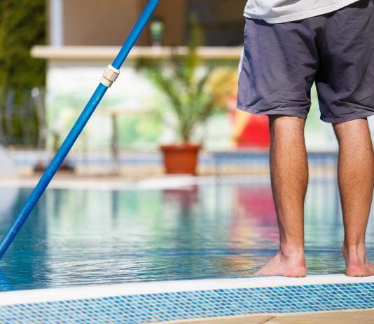 Top 5 Benefits of Hiring Pool Maintenance Companies for Homeowners Pool Maintenance