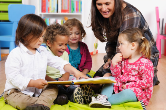 What is an Emergent Curriculum? What is an Emergent Curriculum?