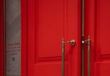 Which One To Choose: Aluminum Vs. uPVC Bifold Doors? Bifold Doors