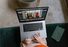 4 Online Clothing Shopping Errors and How to Avoid Them 4 Online Clothing Shopping Errors and How to Avoid Them