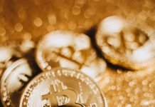 The Pros and Cons of Buying Bitcoin The Pros and Cons of Buying Bitcoin