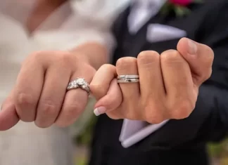 Everything to Know About Buying Wedding and Engagement Rings Engagement Rings