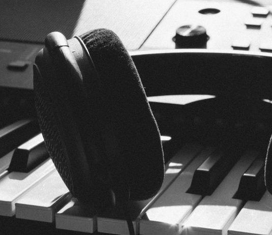 How to find a good music producer music