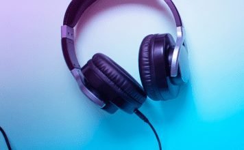 Headphones and our Mood: 10 Ways they Impact Us Headphones