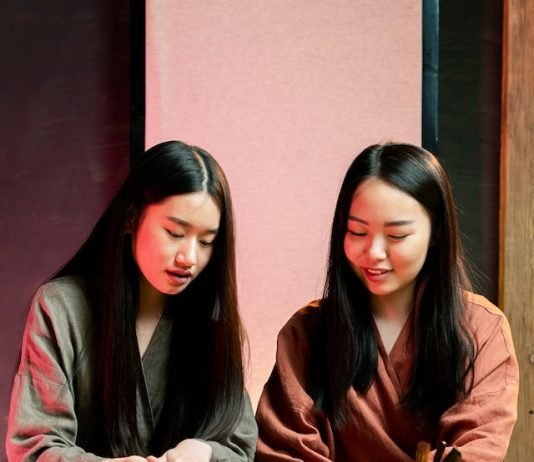 New China Tours; Experience the Modern China Lifestyle Modern China Lifestyle