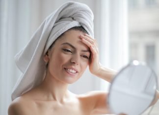 Using a Basic Skincare Routine To Transform Your Skin Skincare Routine