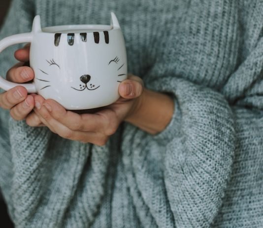 How To Make Your Home Super Cozy For Winter 2023