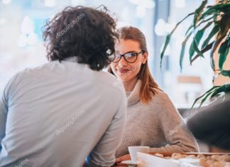 Gambling Online: Why Are People More Attracted to It? Online gambling