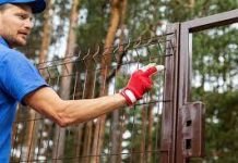 The Benefits of Working With A Fencing Company Fencing Company