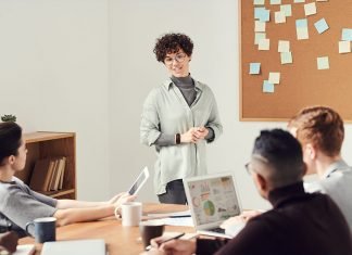 Overcoming Challenges_ A Guide to Handling Business Problems with Confidence Business Problems