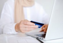 Here’s Why You Should Switch to an Online Bank Online Bank