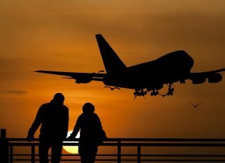 What Job Roles Would Allow Me to Travel? Travel with Professional Growth