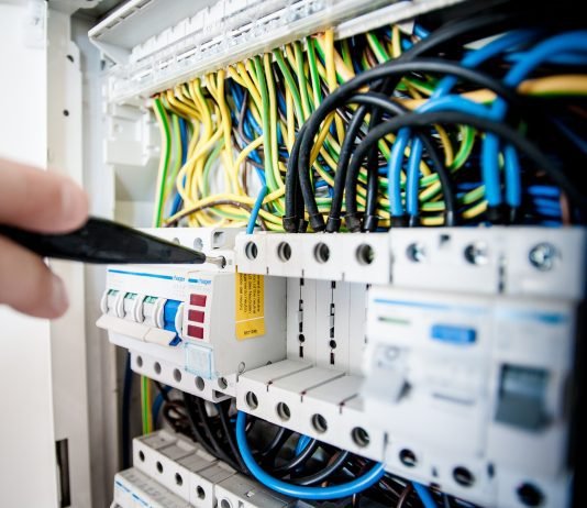 Top 5 Reasons to Hire an Electrician for Your Home Licensed Electrician