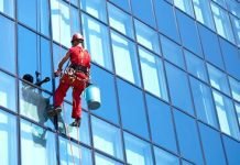 How to Select the Perfect Commercial Window Cleaning Service in San Diego How to Select the Perfect Commercial Window Cleaning Service in San Diego