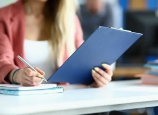 UK Right to Work Checks: Common Mistakes and How to Avoid Them!