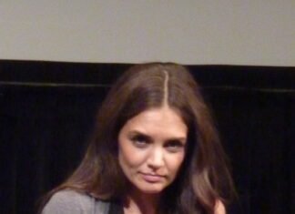 Katie Holmes Net Worth: A Comprehensive Look At The Actress’s Wealth, Age, Height, Career, And Other Info Katie Holmes Net Worth