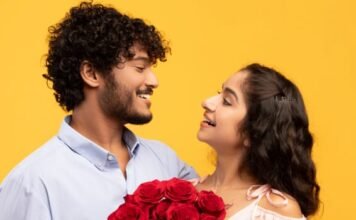 Heartfelt Apologies and Grand Gestures: Winning Your Ex Over Heartfelt Apologies and Grand Gestures: Winning Your Ex Over