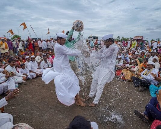 Explore Pune “the Cultural Capital of Maharashtra” like a local