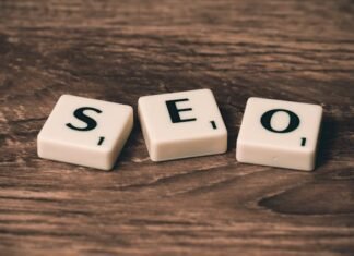 Decoding SEO: Strategies for Uncovering and Utilizing Effective Website Keywords