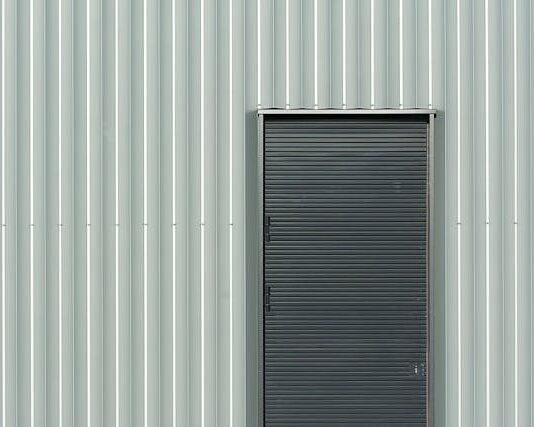 Aluminium Doors: Elevating Modern Architecture and Design