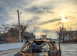 The Role of a Car Accident Lawyer in Ensuring Justice and Fair Settlements