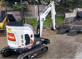 Benefits of Renting Construction Equipment Over Purchasing Construction Equipment