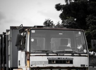 7 Crucial Questions To Ask Before Hiring A Truck Accident Lawyer Truck Accident Lawyer