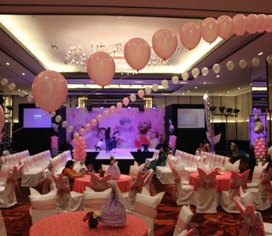 Transform Your Outdoor Oasis: 7 Essential Decoration Tips Decoration