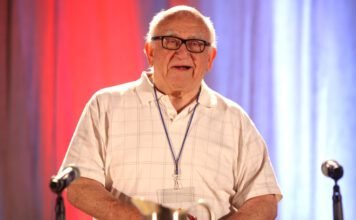 Ed Asner Cause of Death: An Overview of Age, Wiki, Career, Height, Personal Life, Awards, and More Ed Asner Cause of Death