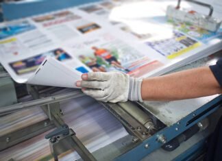 Flyer Printing 101: Everything You Need to Know to Stand Out Flyer Printing