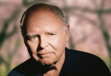 Carroll O’Connor Cause of Death: Explore His Age, Physical Appearance, Career, Personal Life, death, and More Info Carroll O'Connor Cause of Death