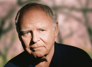 Carroll O’Connor Cause of Death: Explore His Age, Physical Appearance, Career, Personal Life, death, and More Info Carroll O'Connor Cause of Death