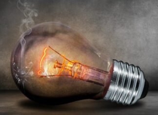 Understanding Flickering Light Bulbs: Causes, Common Fixes, And When to Call a Professional Flickering Light Bulbs