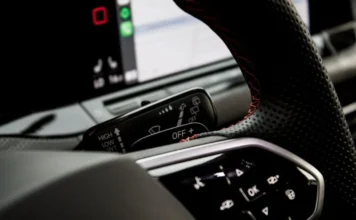 Servicing High-Tech Vehicles: 5 Things Every Garage Needs to Know Servicing High-Tech Vehicles