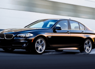 Unveiling the 2011 BMW 535i: A Masterpiece of German Engineering 2011 BMW 535i