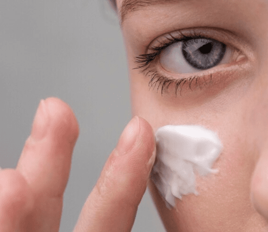 7 Benefits of Antioxidant Eye Cream for Tired and Puffy Eyes Antioxidant Eye Cream