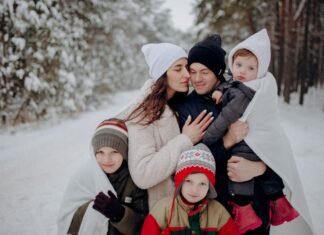 Winter Hats for Women: Complete Your Look with a Cozy Scarf and Stylish Winter Jacket Winter Hats