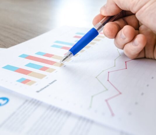 Technical Analysis vs. Order Flow: Which Should Traders Rely On? Technical Analysis