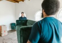 Hybrid Moving Options: Blending DIY and Professional Help for the Best of Both Worlds – Safe Ship Moving Services Hybrid Moving