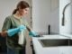 9 Things Pro Cleaners Wish You Wouldn’t Do in the Kitchen Cleaners