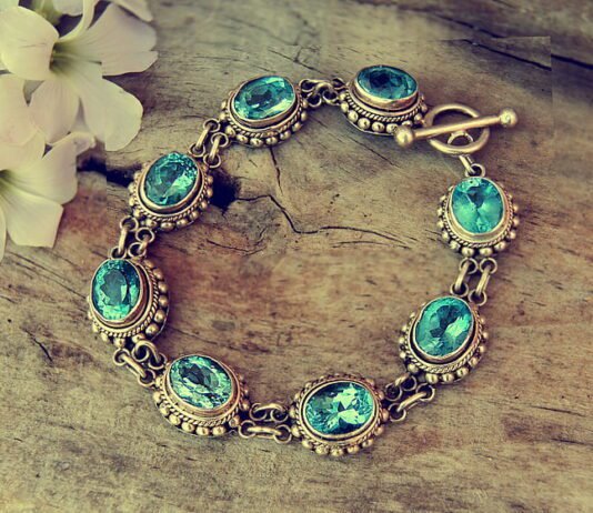 The Small Habits That Keep Beautiful Jewellery Looking Like It Should Beautiful Jewellery